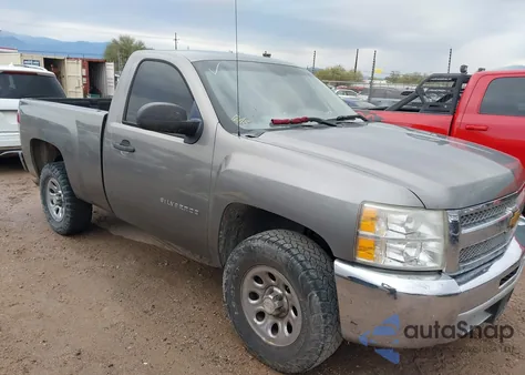 2013 Chevrolet Silverado 1500 Work Truck z USA, uszkodzony, nr VIN 1GCNCPEX0DZ125609